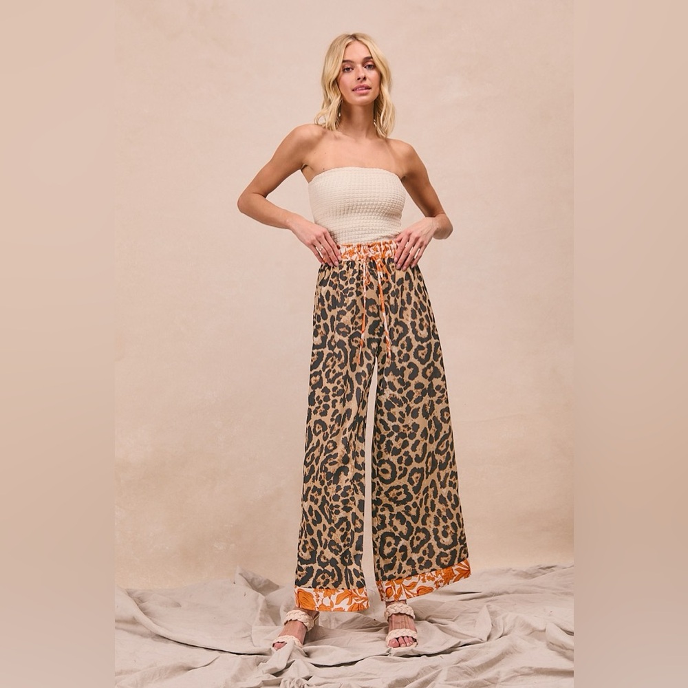 BiBi Leopard Print With Contrast Banded Wide Pants - Picture 6 of 10